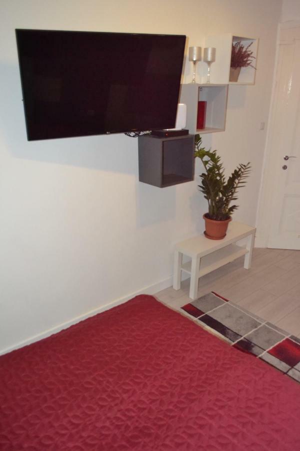 City Corso Apartman Boedapest Buitenkant foto