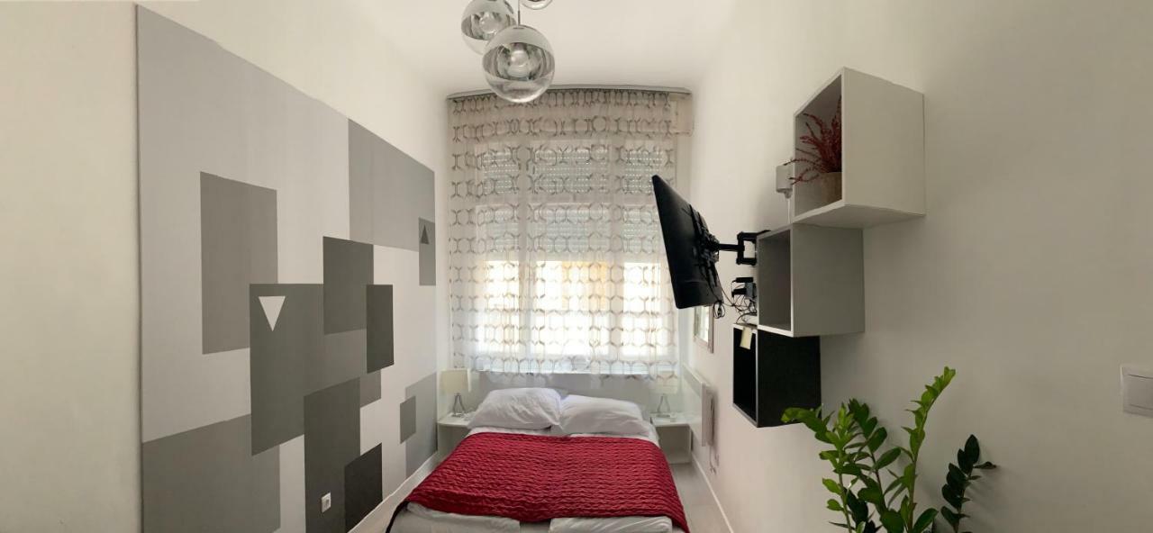 City Corso Apartman Boedapest Buitenkant foto